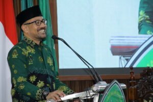 Prof Akh. Muzakki, M.Ag, Grad.Dip.SEA,M.Phil, Ph.D