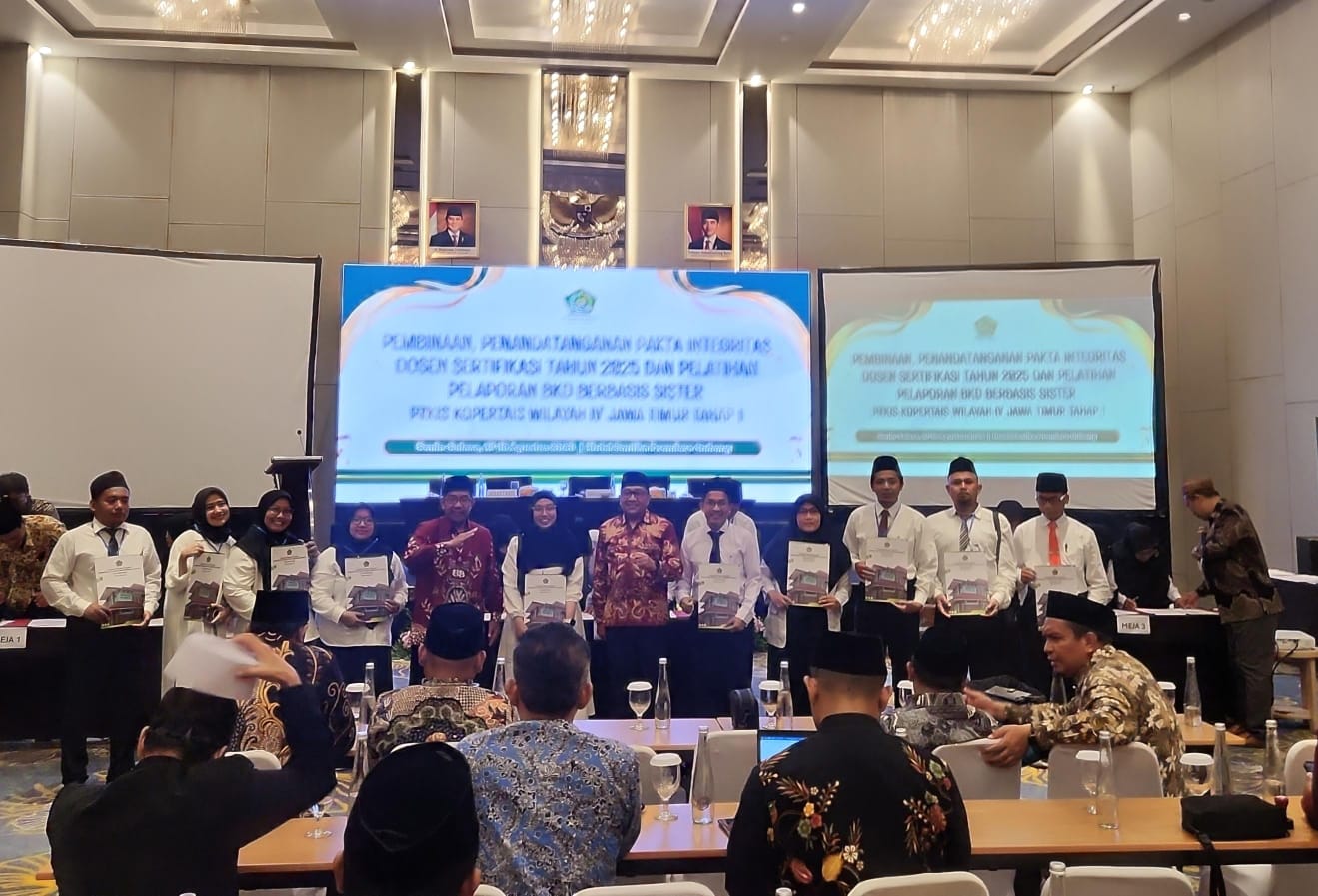 Pakta Integritas 10 Penandatanganan Dosen Sertifikasi 2025 oleh Rektor UNUBA
